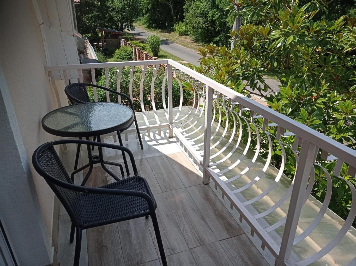 Sommer Ferienhaus بالاتونسزارسكو المظهر الخارجي الصورة