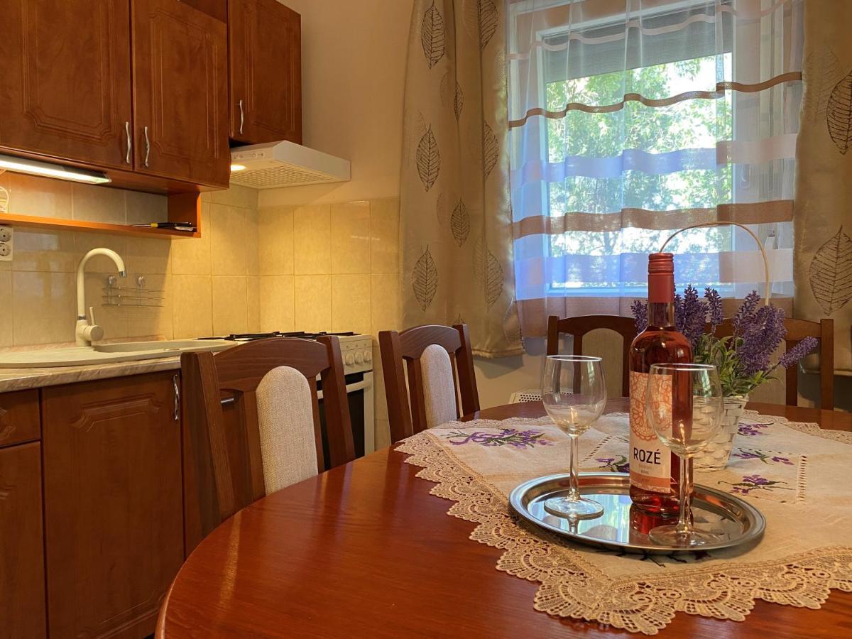 Sommer Ferienhaus بالاتونسزارسكو المظهر الخارجي الصورة