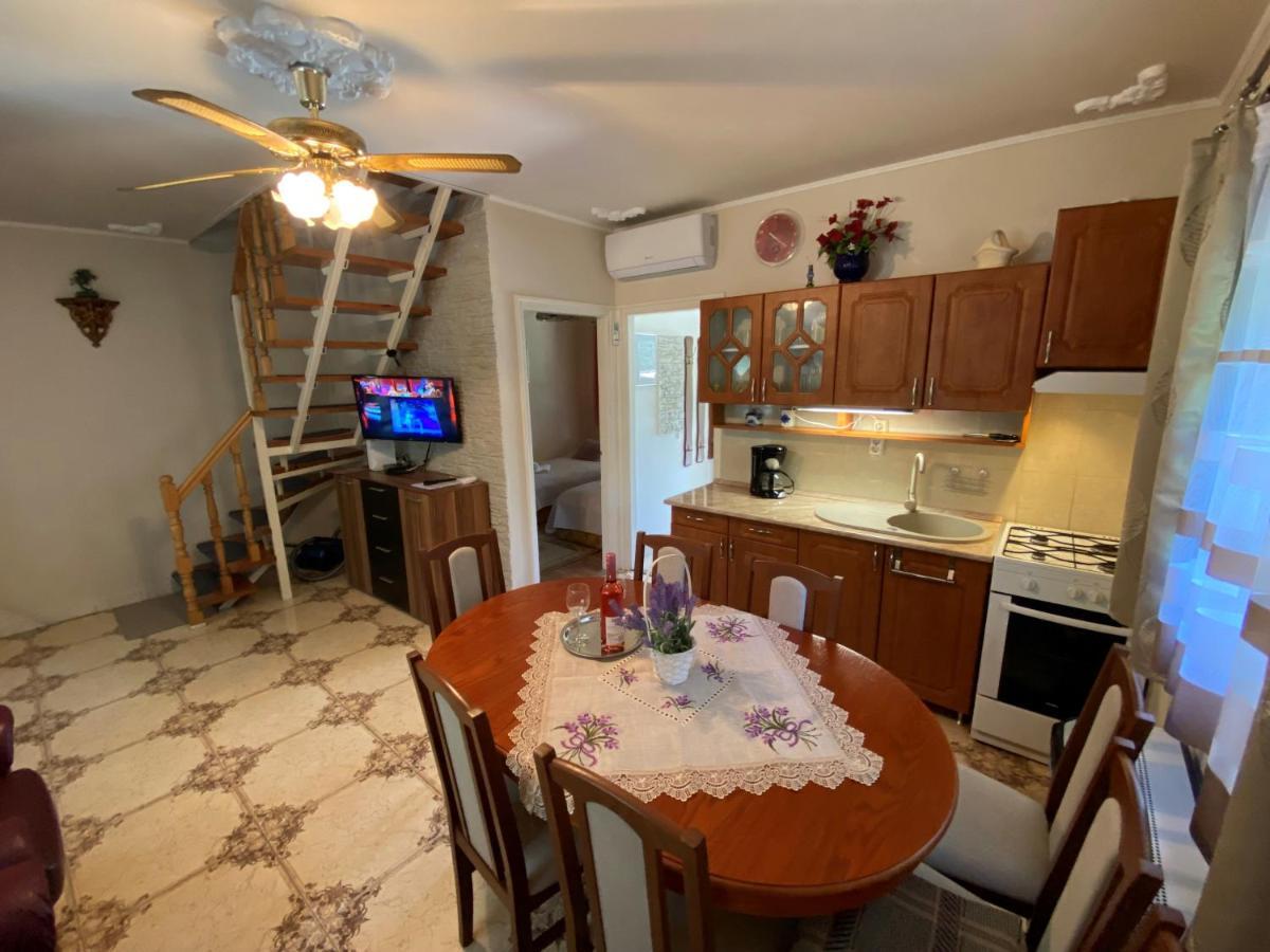 Sommer Ferienhaus بالاتونسزارسكو المظهر الخارجي الصورة
